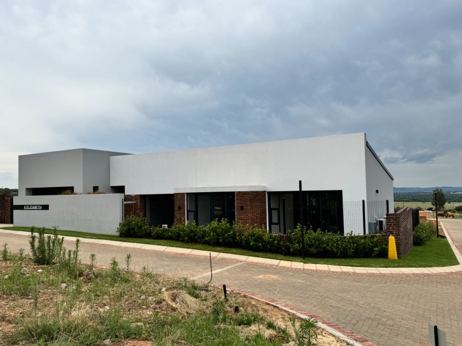 3 Bedroom Property for Sale in Helderzicht Eco Estate North West